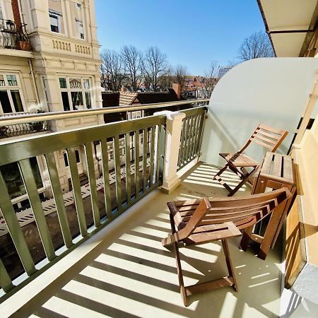 Apartamento Berringer, Knurrhahn, Direkt An Der Promenade Rostock Exterior foto