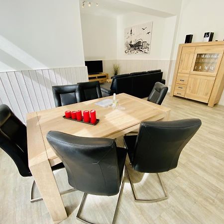 Apartamento Berringer, Knurrhahn, Direkt An Der Promenade Rostock Exterior foto