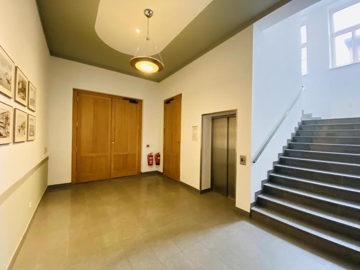 Apartamento Berringer, Knurrhahn, Direkt An Der Promenade Rostock Exterior foto
