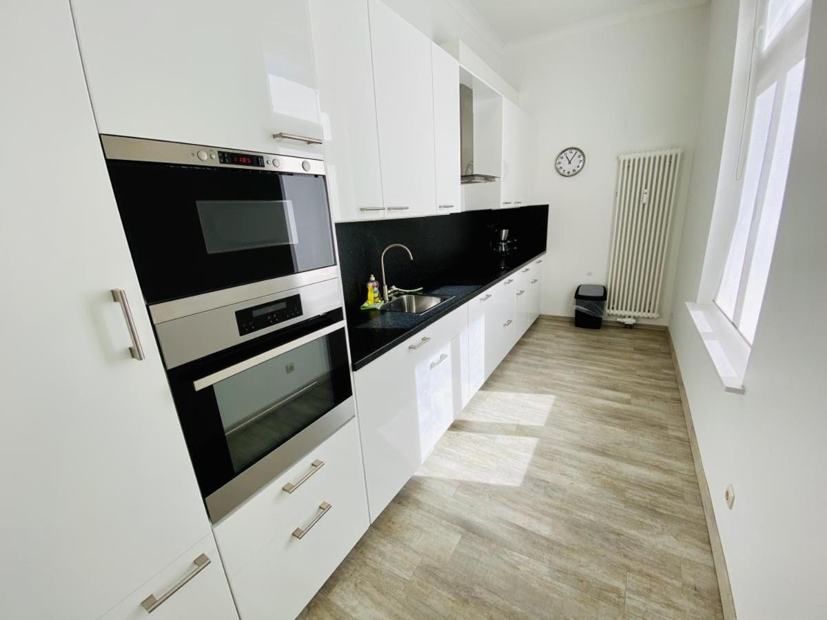 Apartamento Berringer, Knurrhahn, Direkt An Der Promenade Rostock Exterior foto